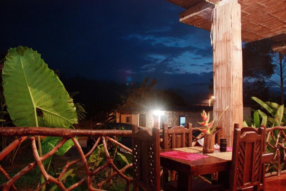 Hosteria Mindo Samay Juku Esterno foto